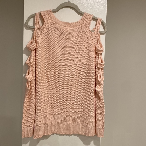 PRETTY IN PINK!!  NWT Miracle womens crew neck sweater with cut out sleeves. - Picture 5 of 7